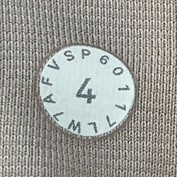 Lululemon Mind Over Miles Short White Low Rise Running Athletic Shorts 4 - Picture 7 of 9